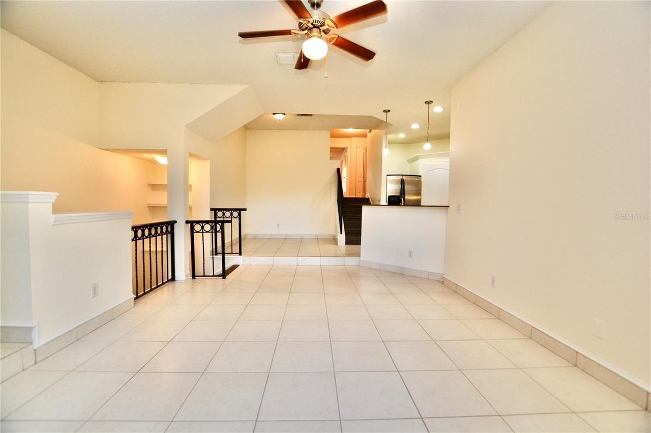 705 Mainsail Dr - Photo 6 of 50