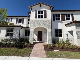 featured image of 2732 Se 26th Ave #2732