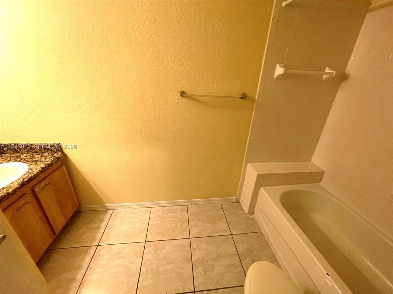 2028 Ne 167th St #3-153 - Photo 6 of 8