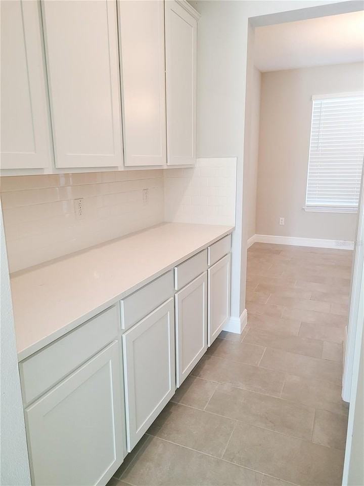 2518 Warren Acres Blvd - Photo 6 of 29