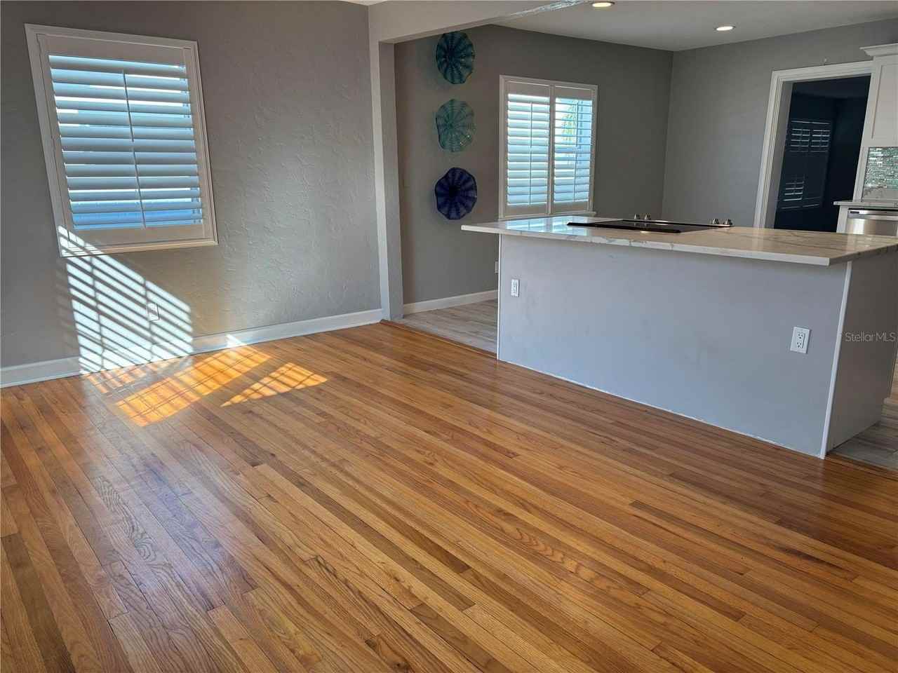 2919 12th Ave N - Photo 5 of 36