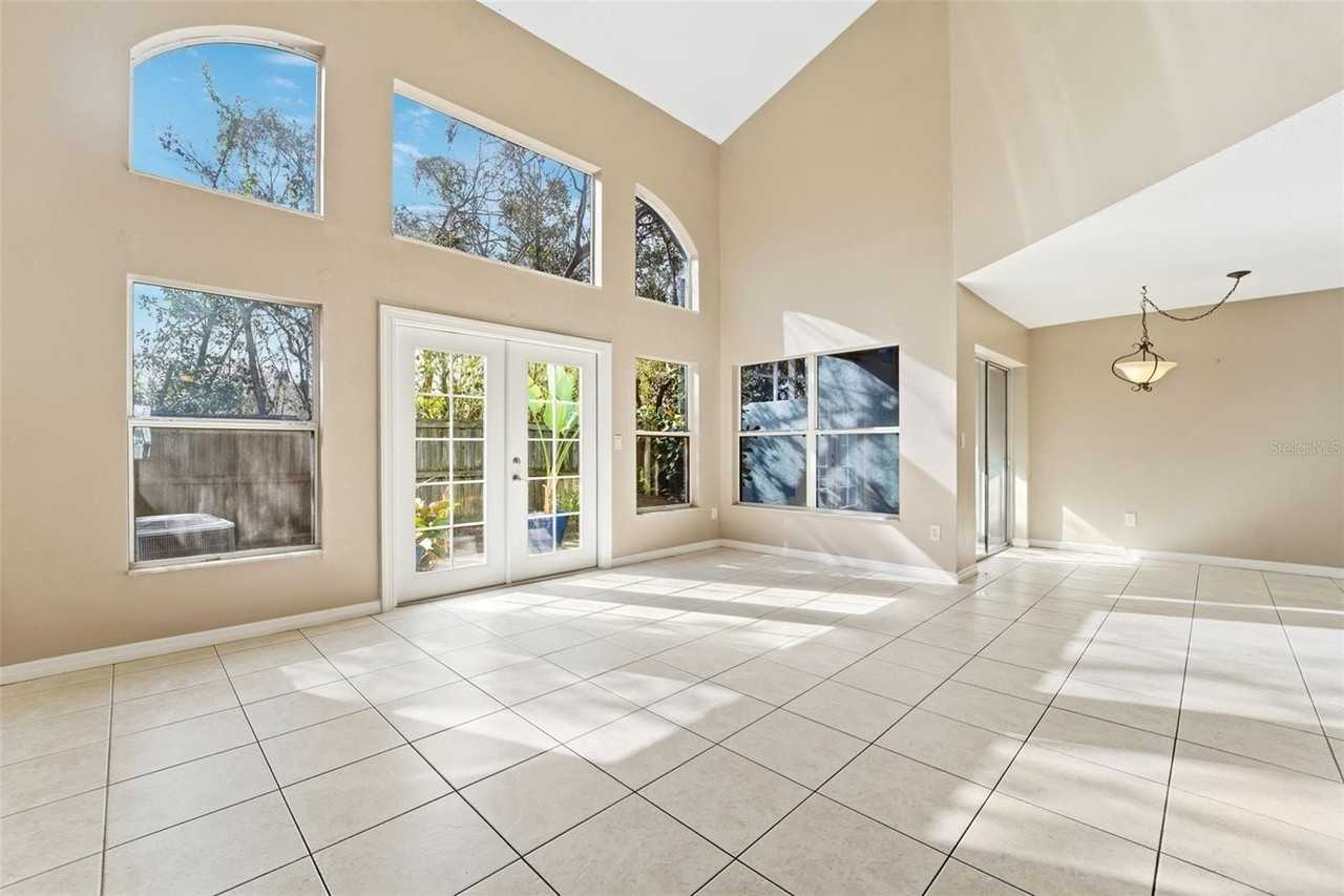 13303 Arena Pl - Photo 2 of 13