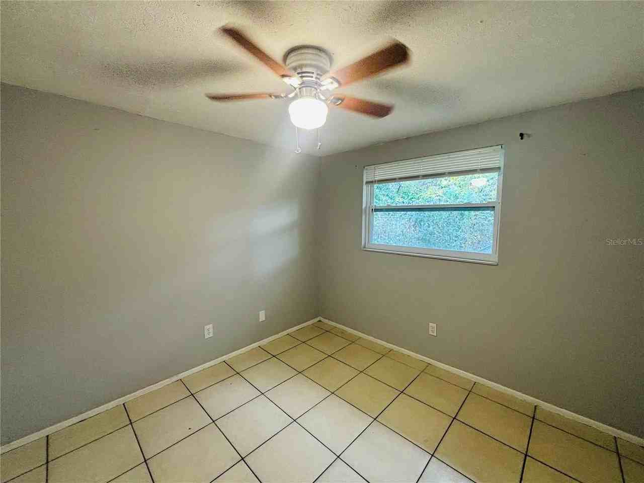 11733 N 12th St #H - Photo 6 of 15