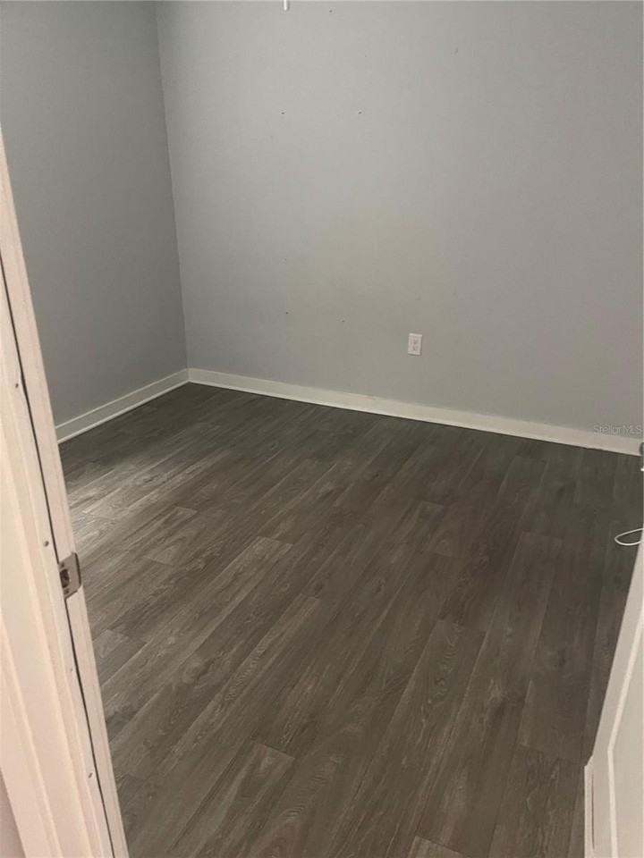 1620 Stillwater Pond Rd - Photo 7 of 9