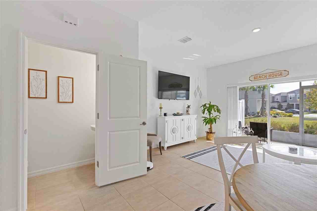 6119 Whetstone Ct - Photo 5 of 39