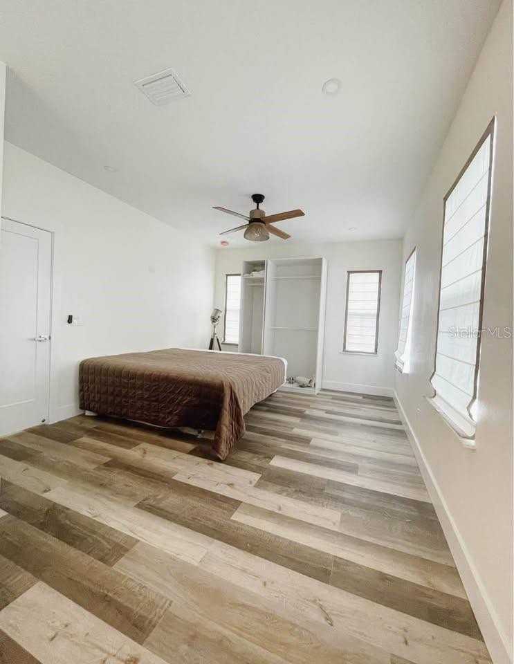 1299 5th St S - Photo 5 of 11