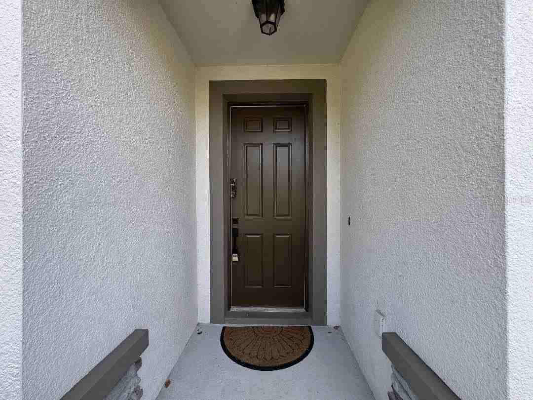 12377 Streambed Dr - Photo 4 of 37