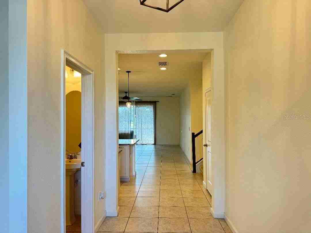 12377 Streambed Dr - Photo 5 of 37