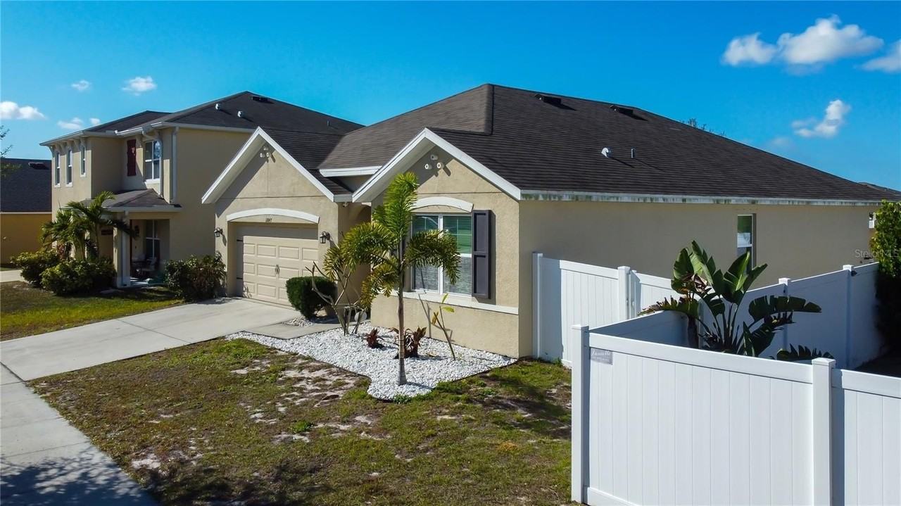 11847 Myrtle Rock Dr - Photo 2 of 50