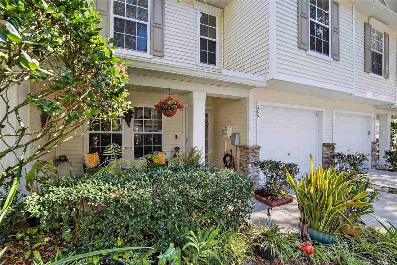 209 Sawtooth Dr - Photo 2 of 39