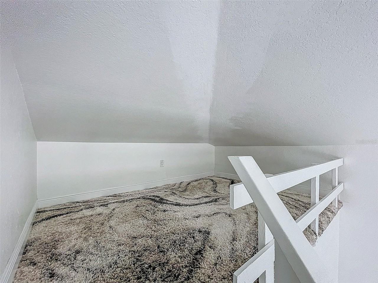 1600 Pasadena Dr #A - Photo 7 of 14