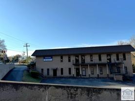 4940 Kings Mountain Rd - Photo 1 of 1