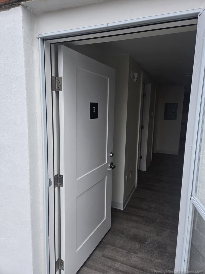 Washington St #3 - Photo 6 of 12