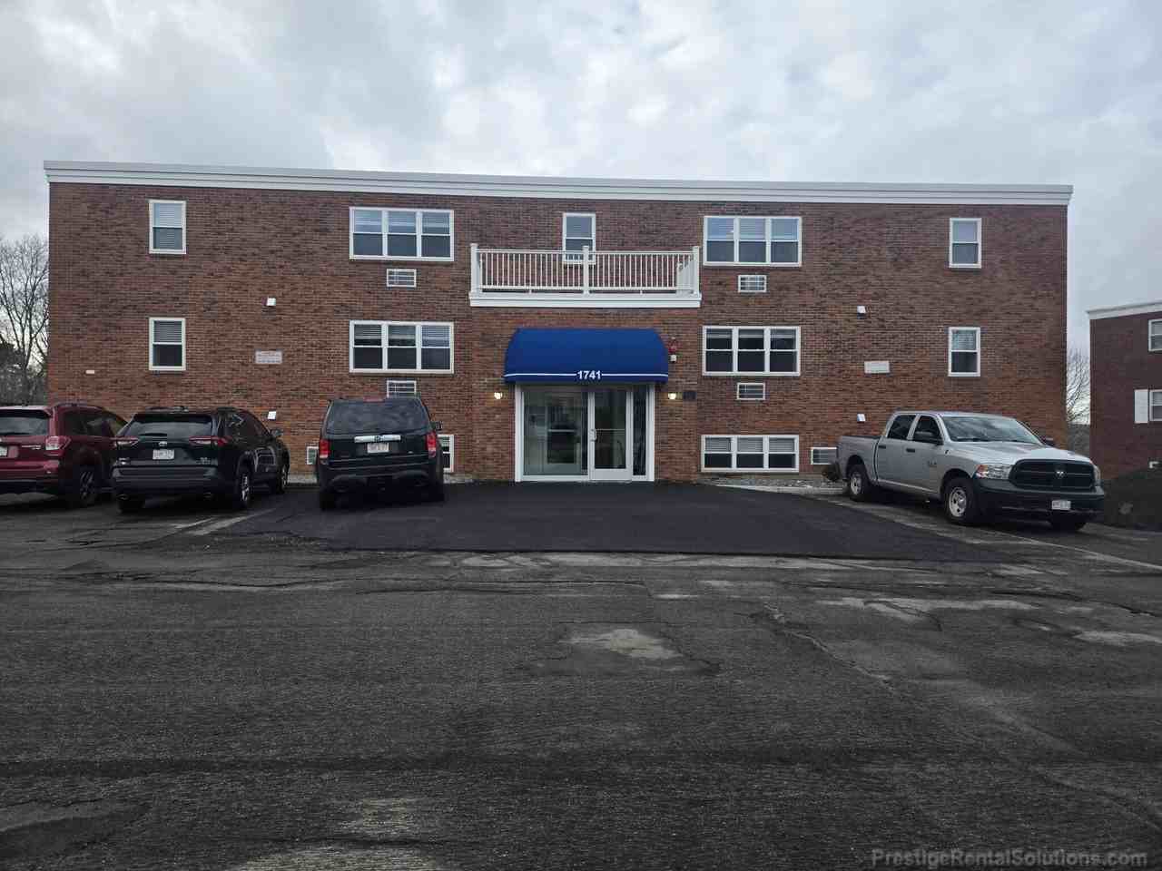 Washington St #3 - Photo 7 of 12