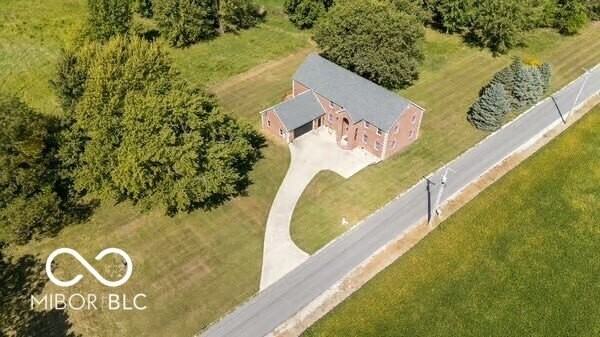 461 S County Road 725 W - Photo 2 of 29