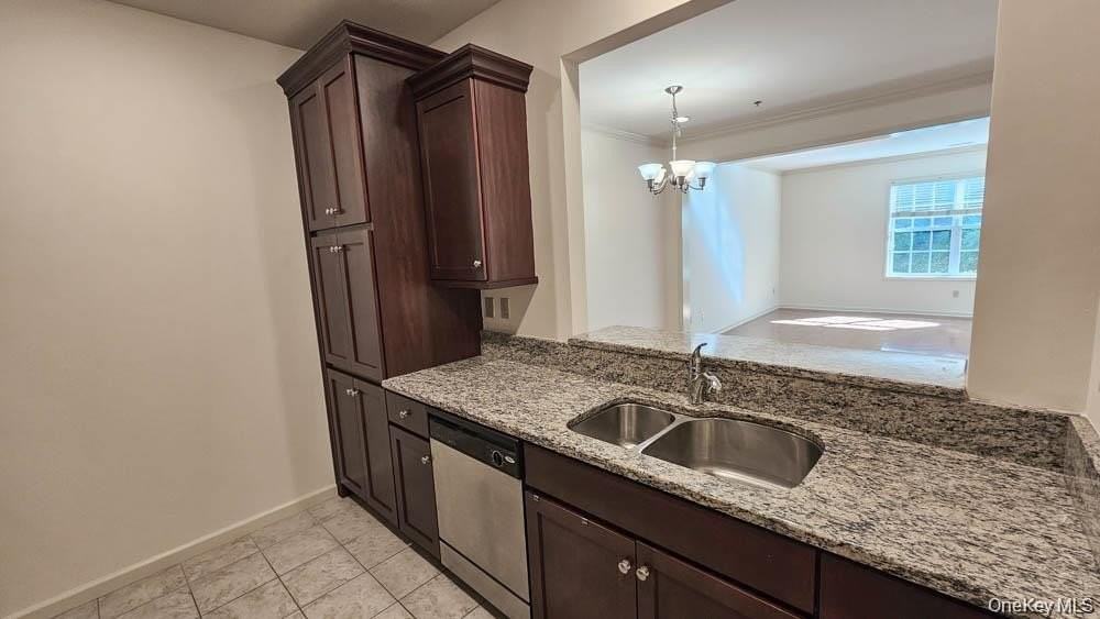 103 Canter Ct - Photo 3 of 20