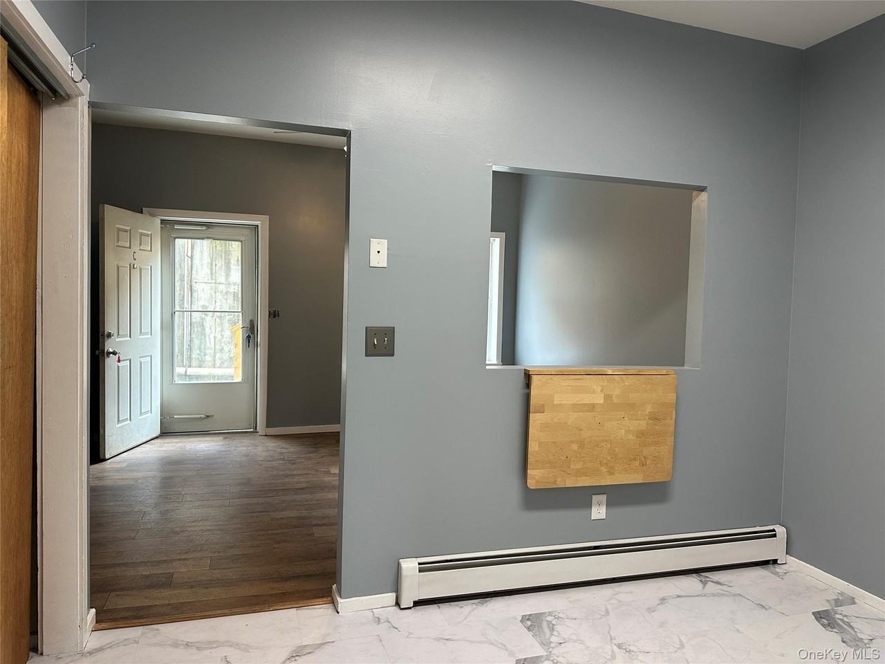 13 Jackson St Apt C #C - Photo 3 of 9