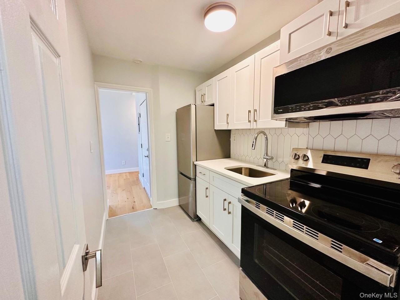 97 Waverly St Apt 3f #3F - Photo 4 of 13