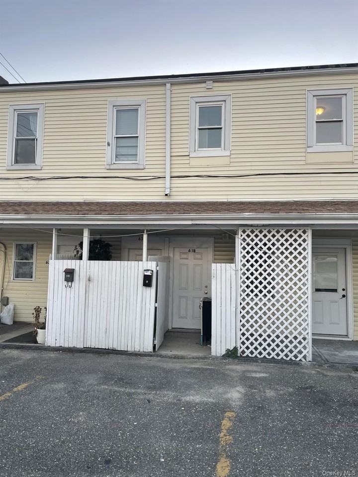 61 Larkfield Rd Unit B #B