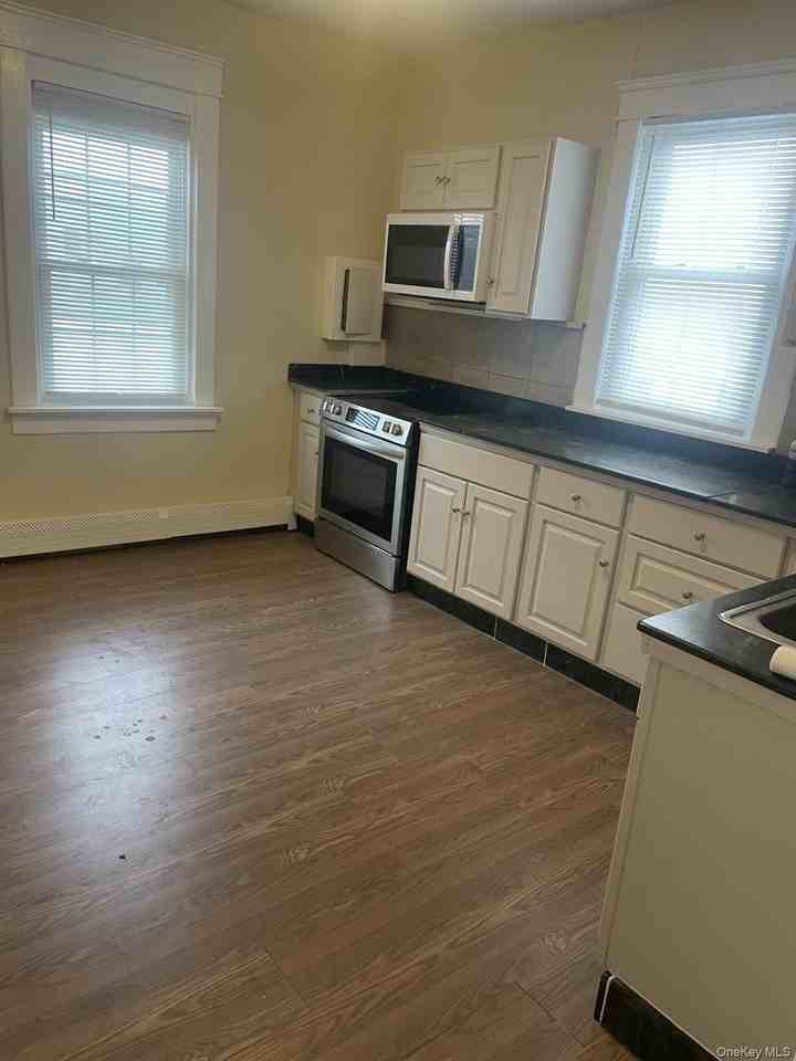 61 Larkfield Rd Unit B #B - Photo 7 of 7