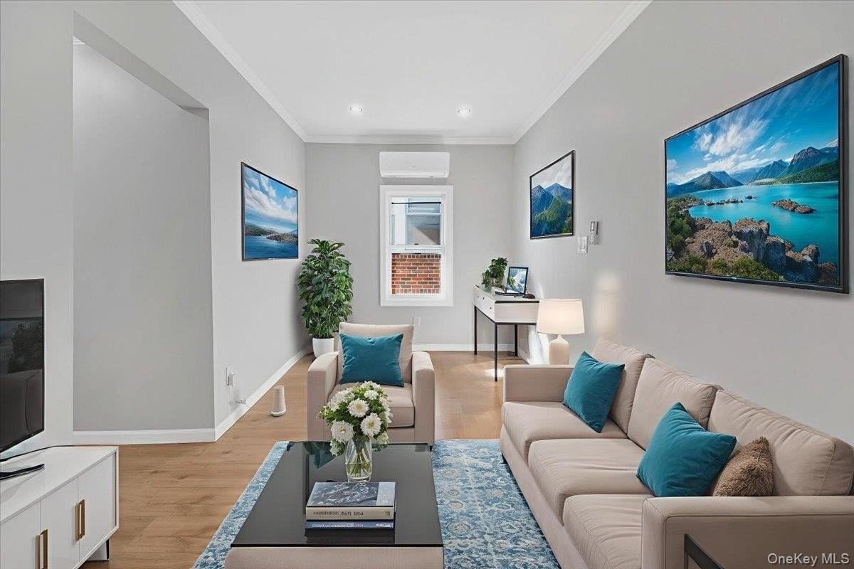 216 Pugsley Ave - Photo 5 of 16