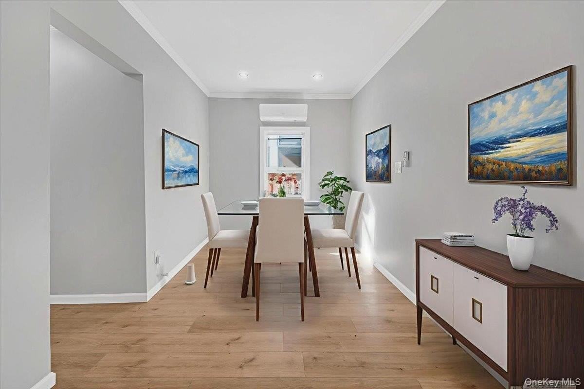 216 Pugsley Ave - Photo 6 of 16