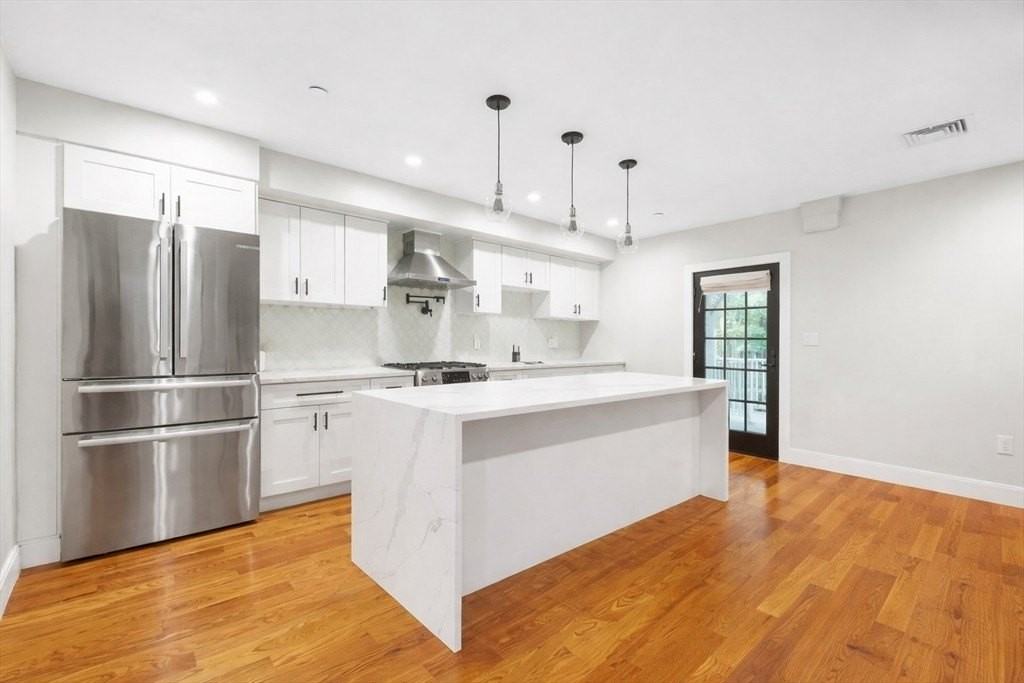 113-115 Falcon St Unit 113-3 #113-3 - Photo 3 of 19