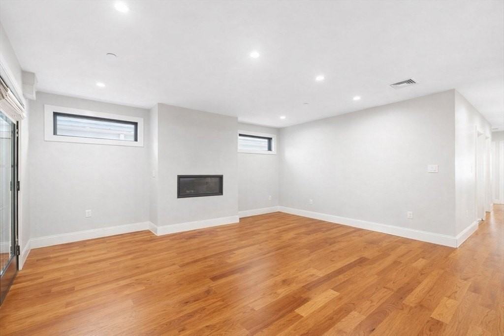 113-115 Falcon St Unit 113-3 #113-3 - Photo 6 of 19