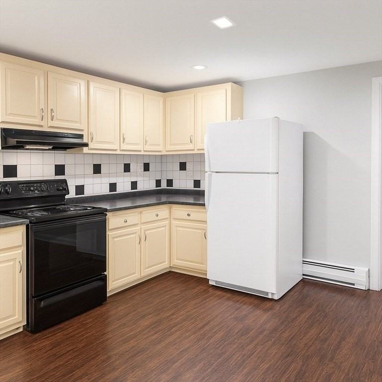 315R Weir St Unit R #R - Photo 2 of 7