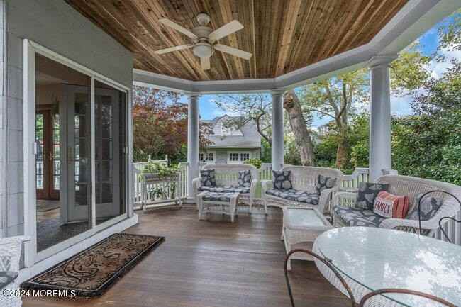 116 Washington Ave - Photo 5 of 26