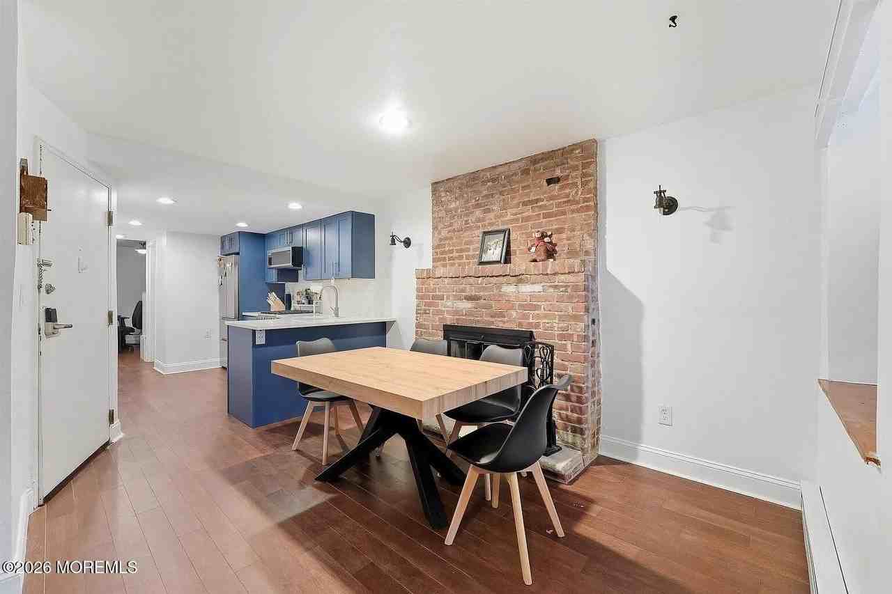 79 Garden St Apt 1 #1 - Photo 7 of 13