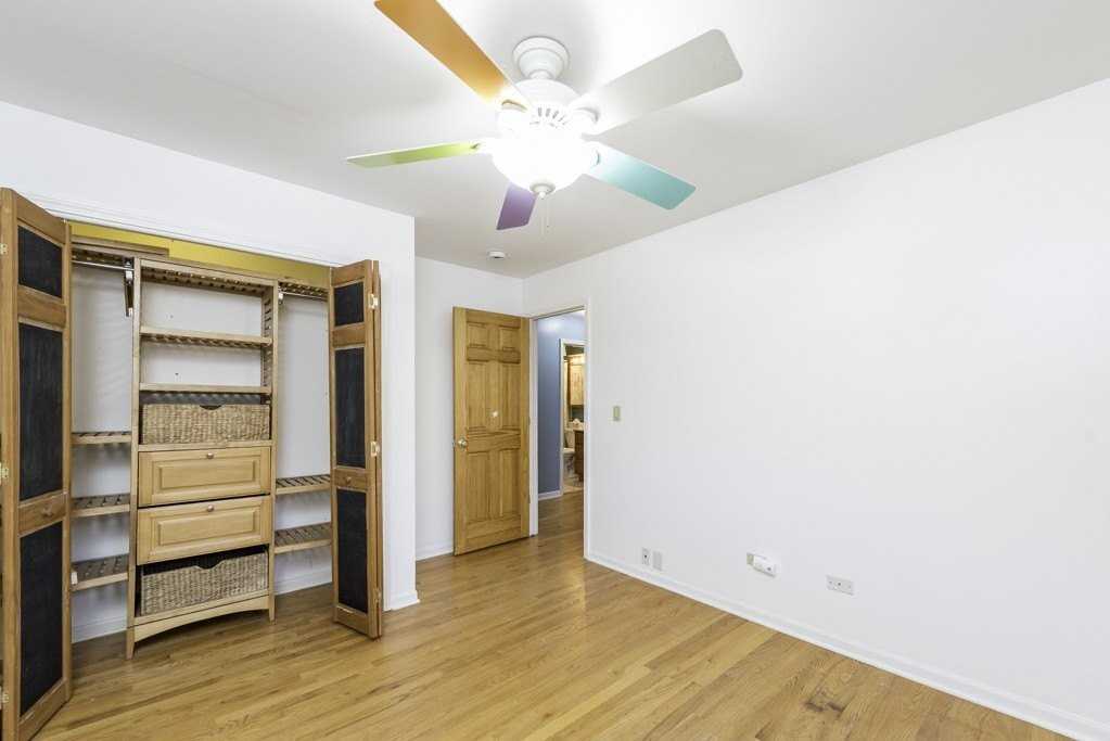 18225 W Lindenwood Dr - Photo 4 of 14