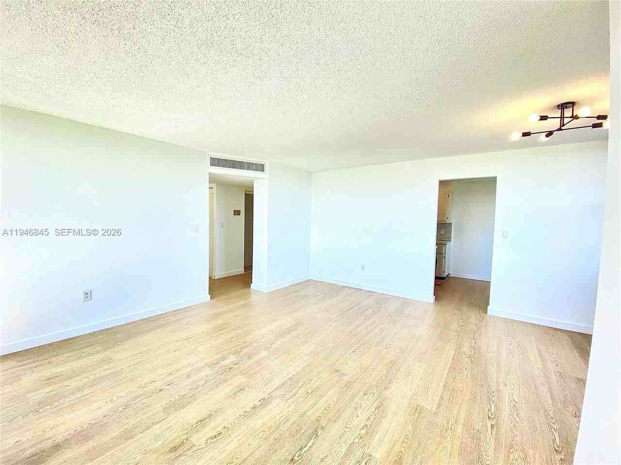 1200 Ne Miami Gardens Dr #1020W - Photo 4 of 8