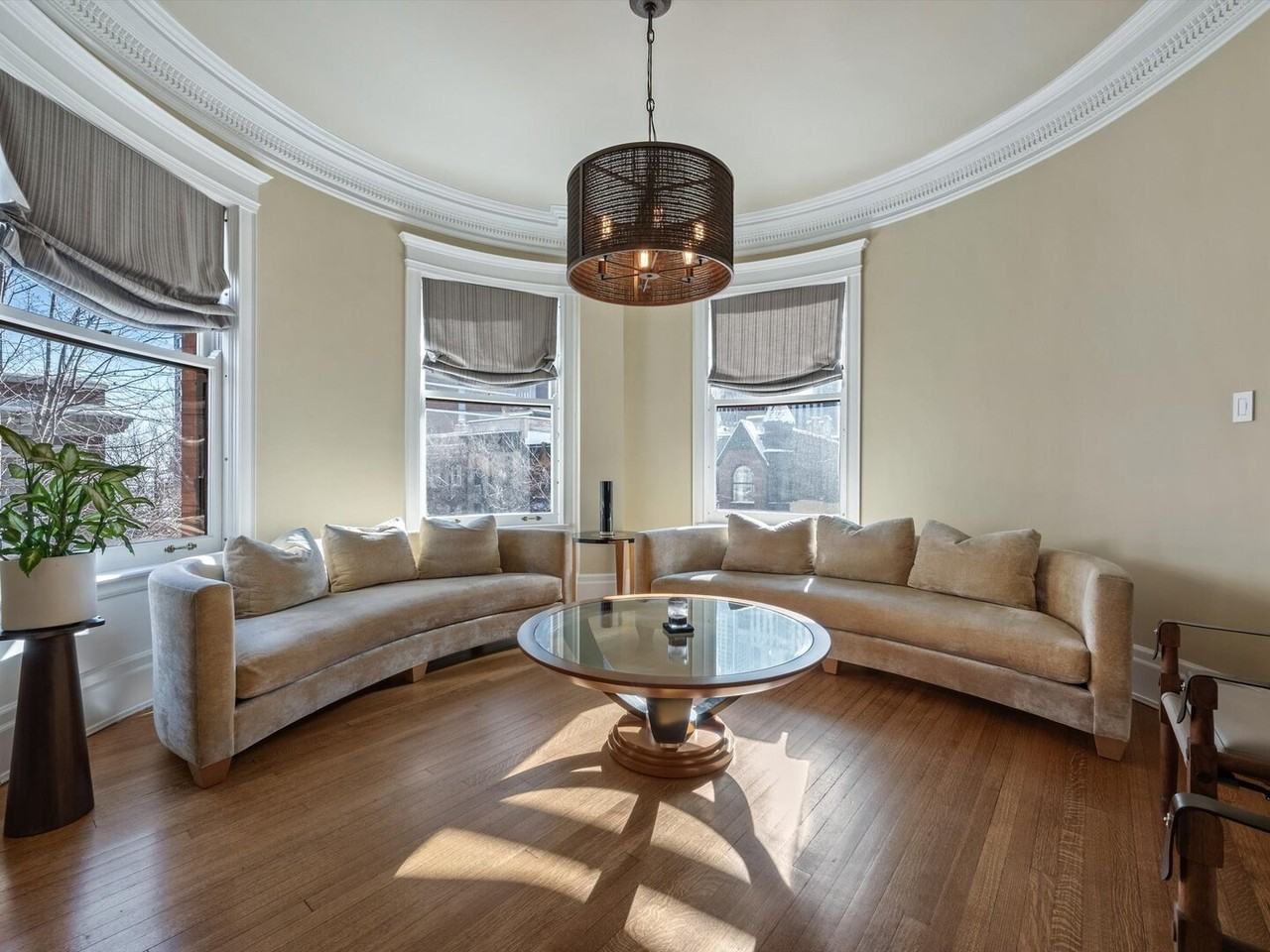 1210 N Astor St Apt 3a #3A - Photo 4 of 36