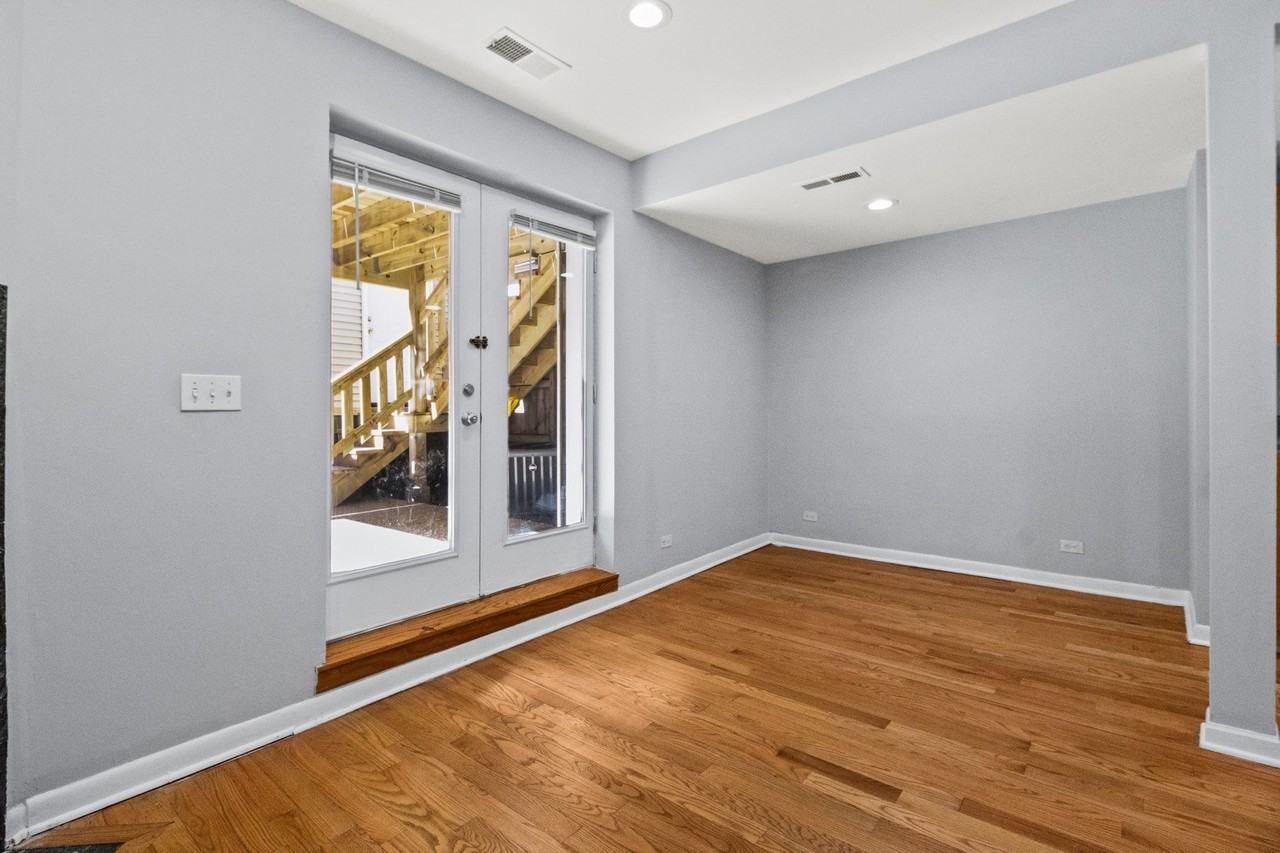 2118 N Hoyne Ave Unit G #G - Photo 4 of 16