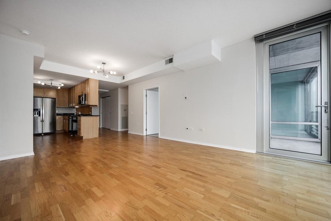 9655 Woods Dr Unit 1809 #1809 - Photo 5 of 26