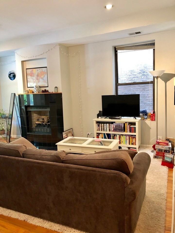 1931 N Hoyne Ave Apt 1 #1 - Photo 4 of 13