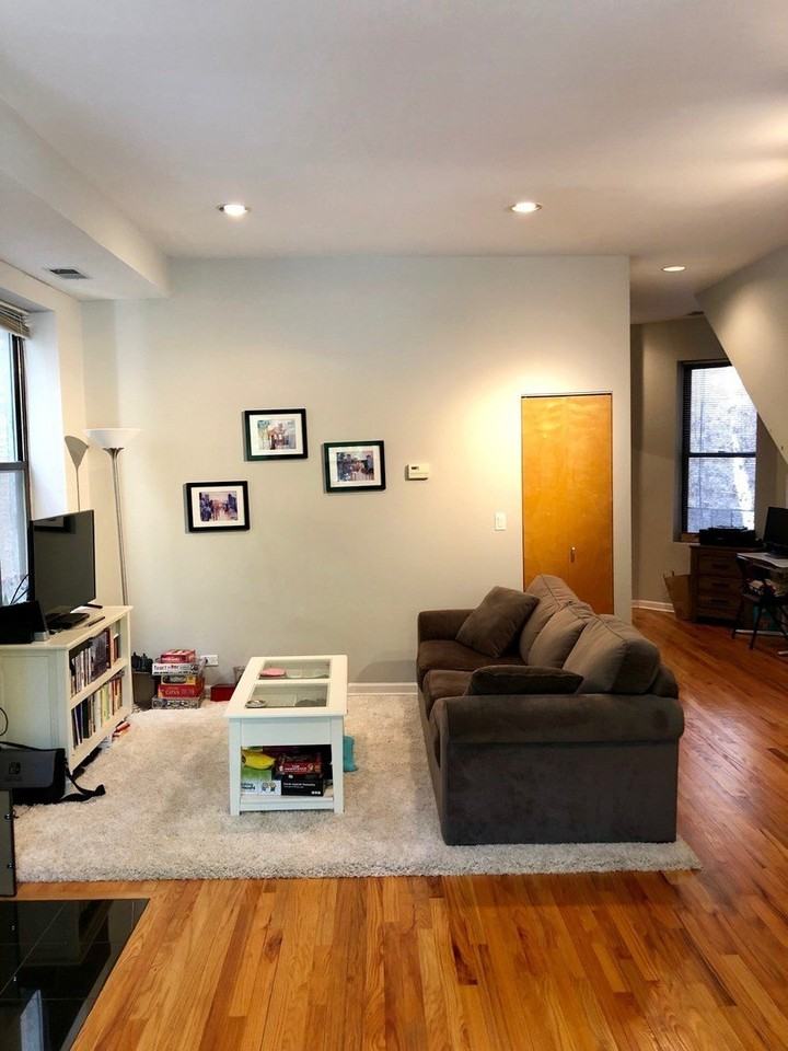 1931 N Hoyne Ave Apt 1 #1 - Photo 5 of 13