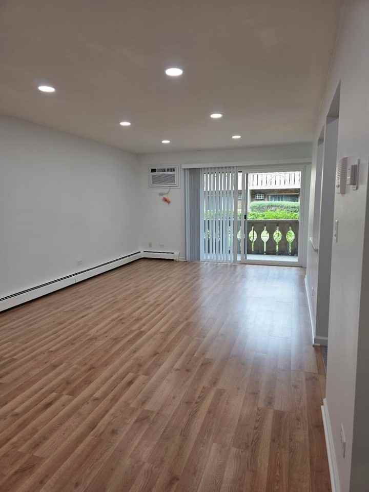 6 Parkside Ct Apt 2 #2 - Photo 6 of 12