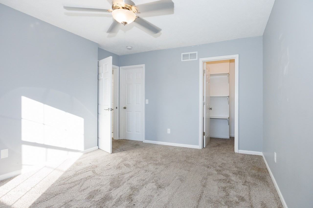 250 Parktrail Rd - Photo 5 of 12