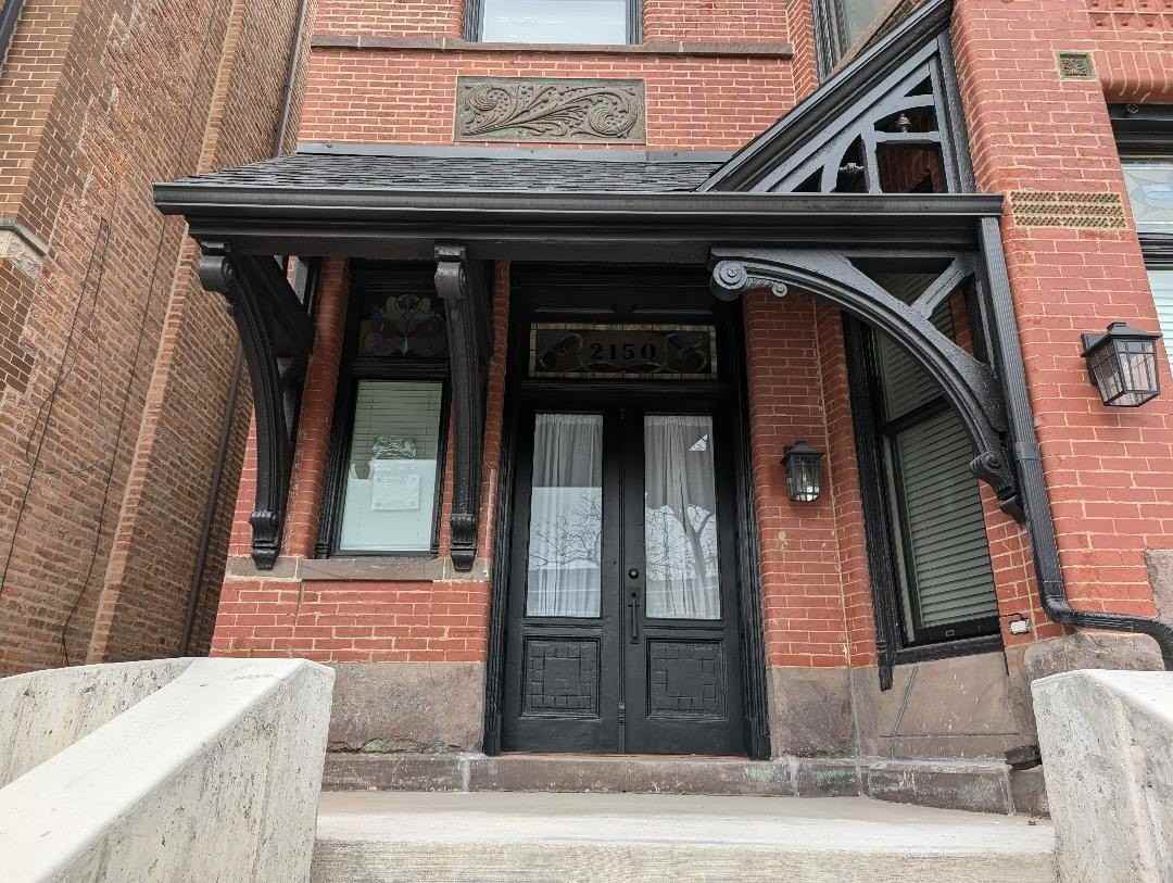 2150 W Monroe St - Photo 2 of 50