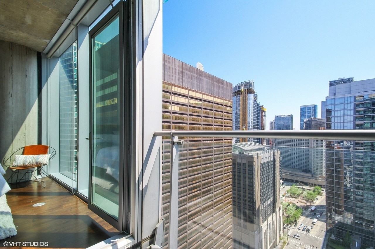 600 N Fairbanks Ct Unit 3109 #3109 - Photo 3 of 22