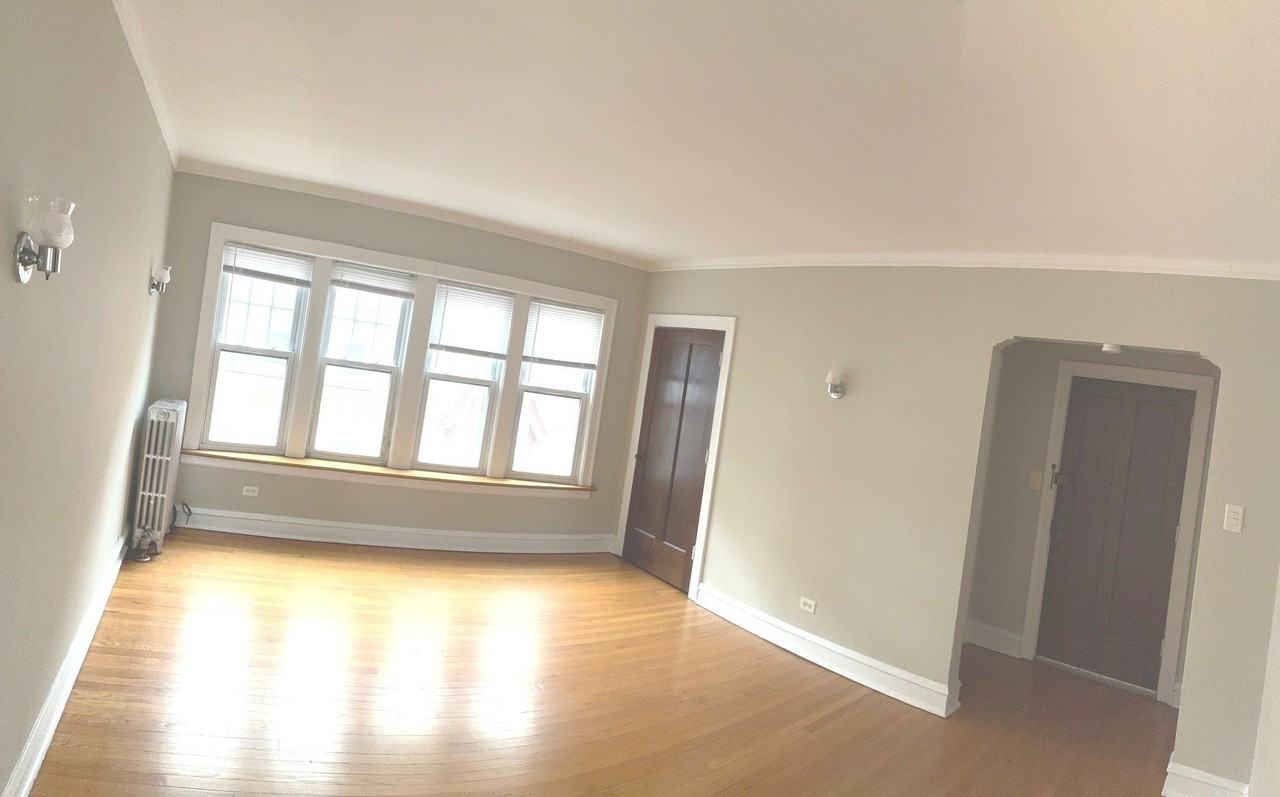 3906 N Central Ave Apt 2b #2B - Photo 5 of 8