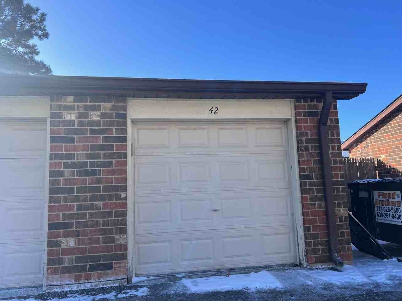 417 Berkshire Dr Apt 36 #36 - Photo 2 of 21