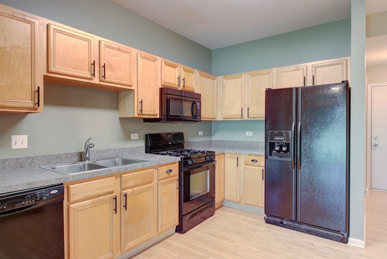 880 Countryfield Ln - Photo 7 of 22