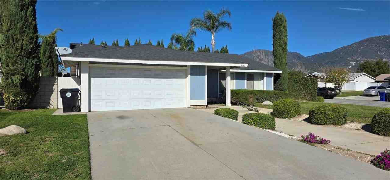 5048 Wyche Ct - Photo 2 of 3