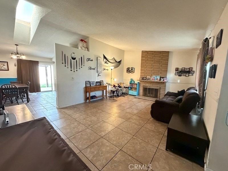 14445 Susana Ct - Photo 4 of 17