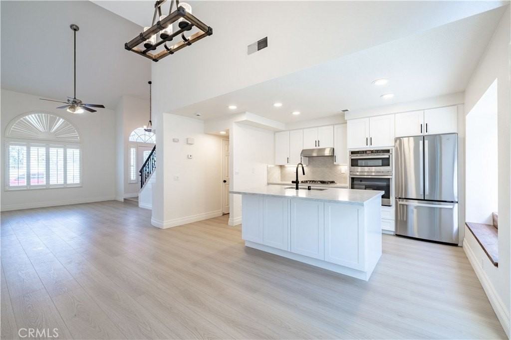 8 Massier Ln - Photo 4 of 34