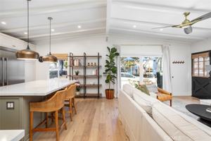 featured image of 3608 Park Ln