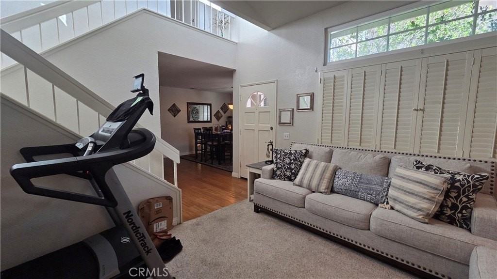 4 Leesburg - Photo 3 of 18